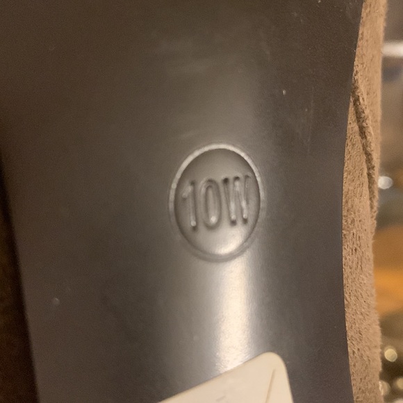 ASHLEY STEWART taupe studded wide leg tall boots size 10W. - Picture 6 of 6